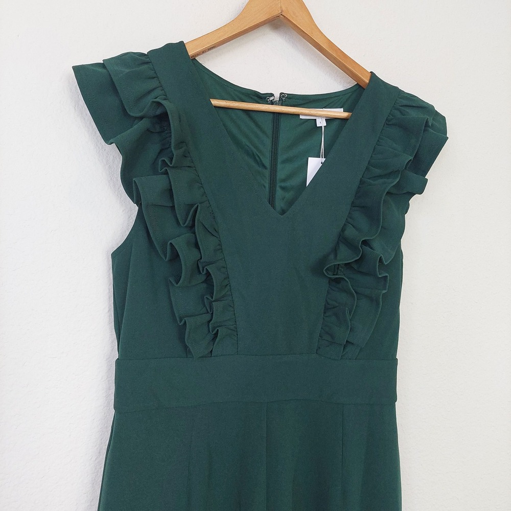 Baltic Born Descanso Ruffle Dark Green Jumpsuit Size Large NWT - Picture 3 of 7